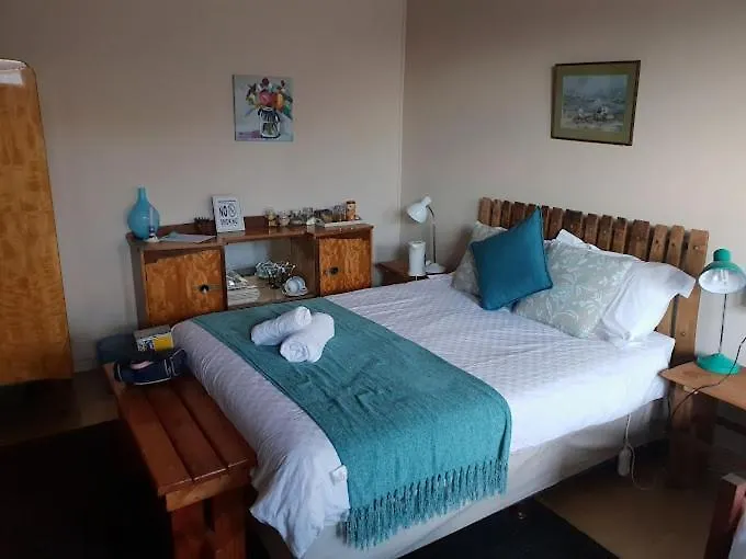 ホテル Suzie'S Coffee Shop Accommodation ベルビル