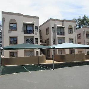 3* Guest house Serengeti Self Catering Units