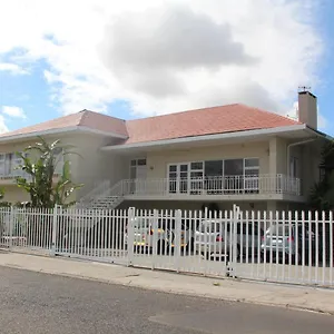  Guest house Fomo